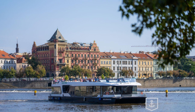 River Cruise / Boat Trip (One Hour)