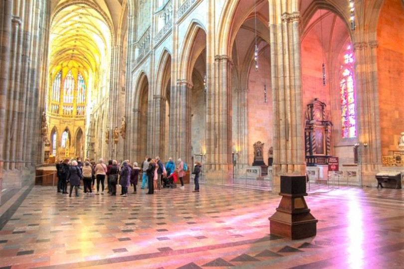 GPG:  PRAGUE CASTLE ADMISSION TICKET  with  INTRODUCTION
