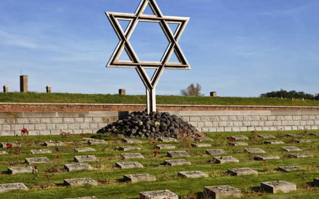 Private Terezin Concentration Camp Tour