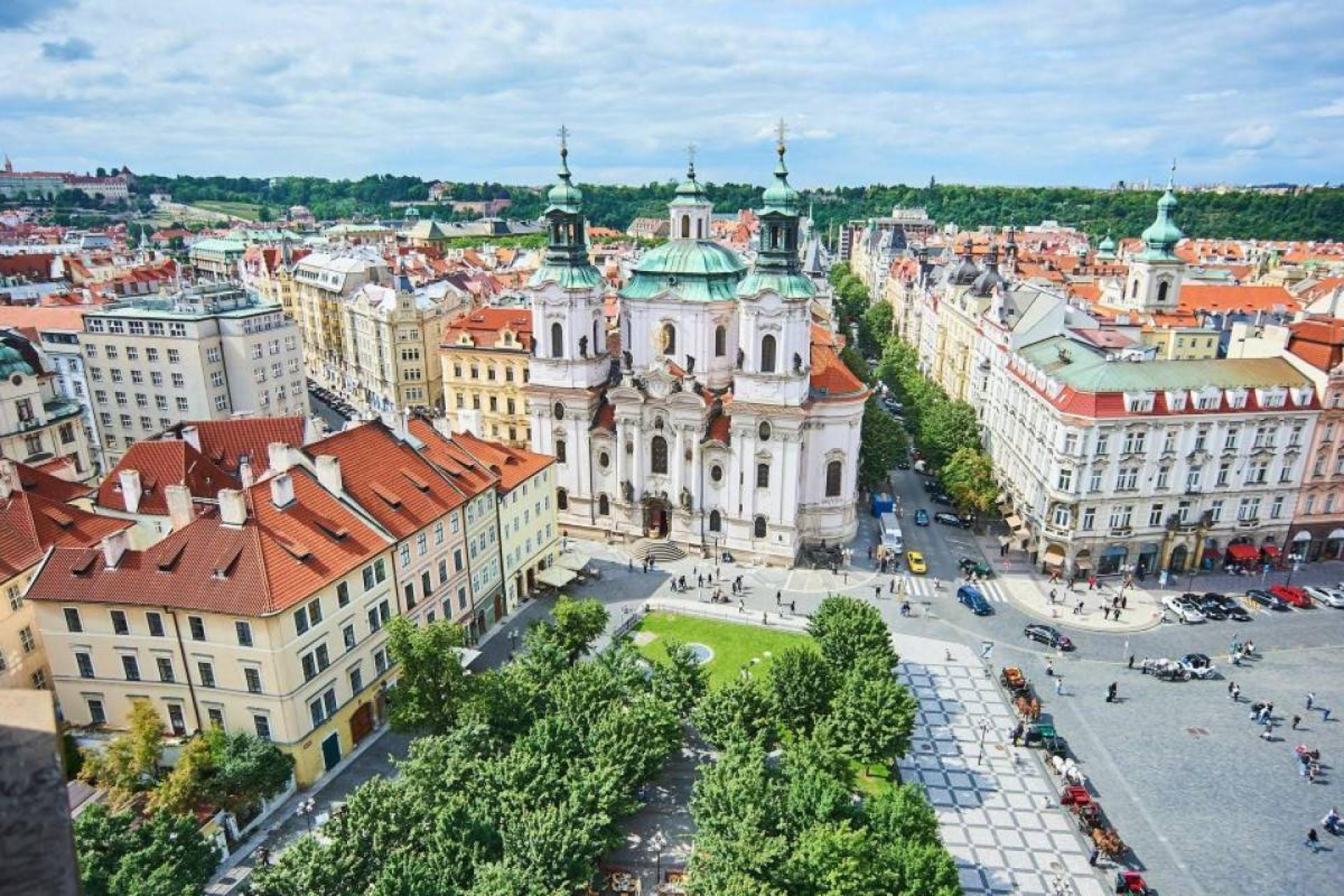 Walking Tour – Old Town + Jewish Quarter