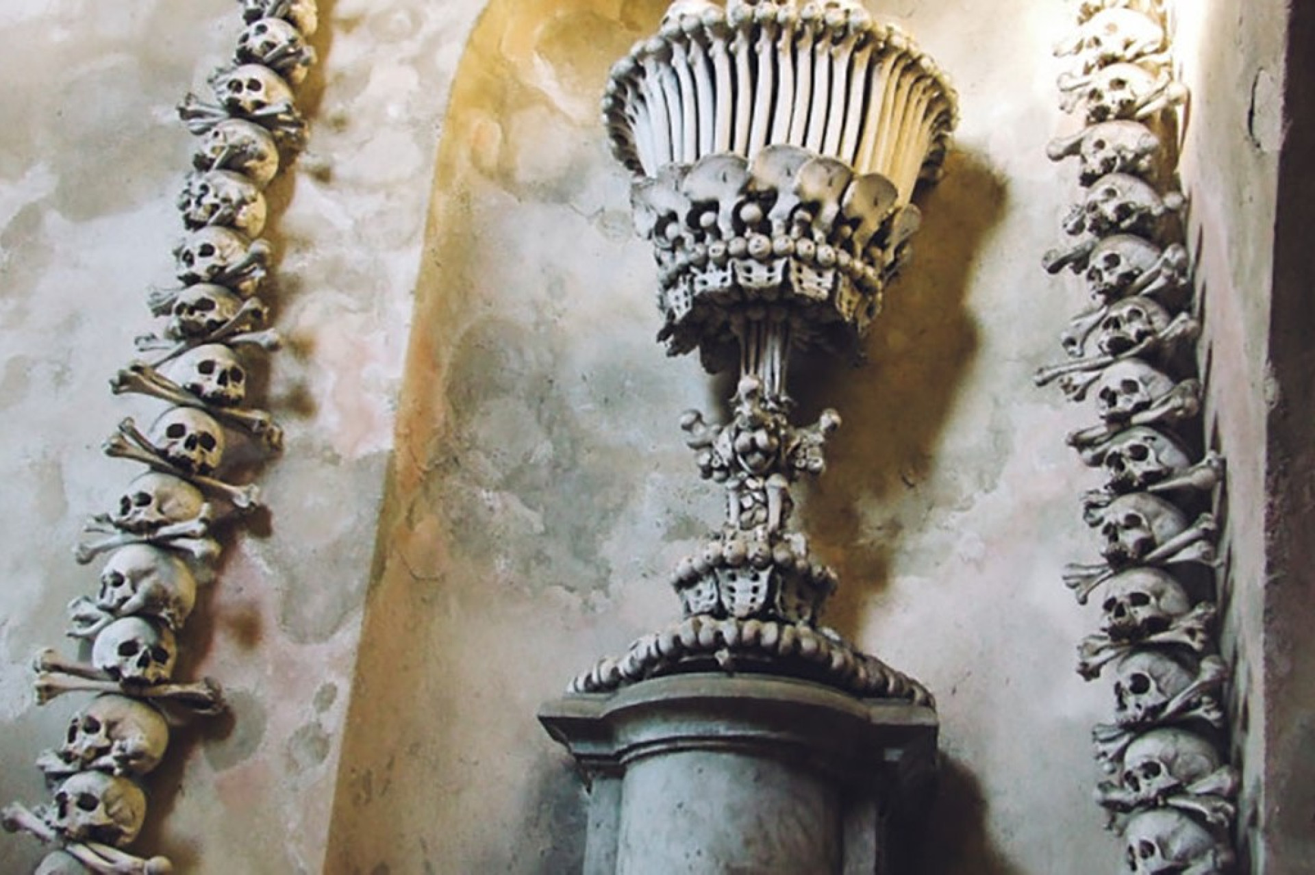 Kutná Hora and Bone Chapel Tour