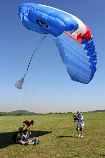 Skydiving in Prague