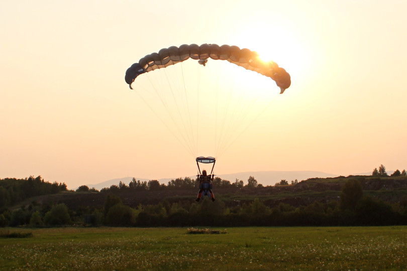 Skydiving in Prague