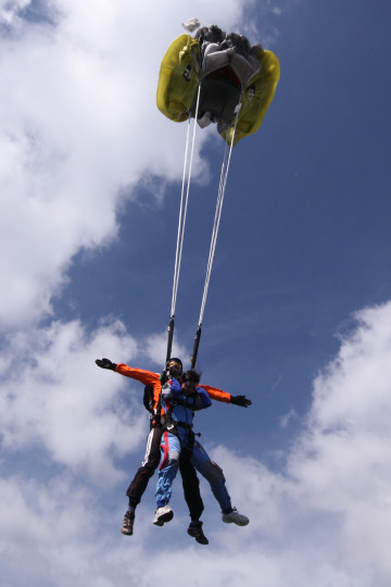 Skydiving in Prague