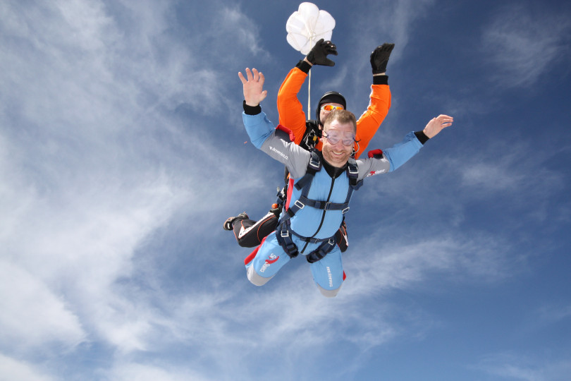 Skydiving in Prague
