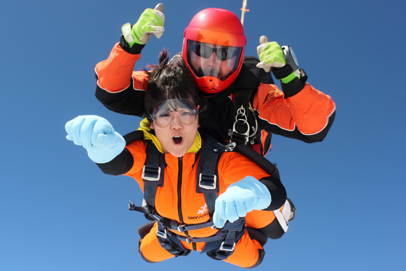 Skydiving in Prague