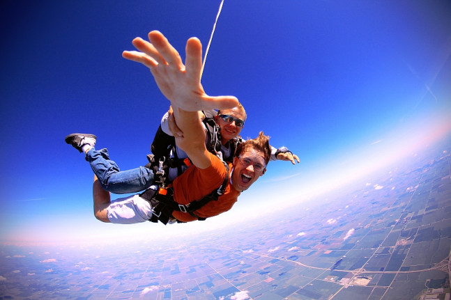 Skydiving in Prague
